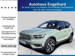 Grün Gebraucht 2022 Volvo XC40 SUV | 31.888 € (Etwas zu teuer)