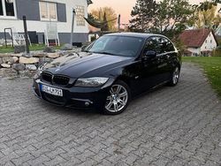 Schwarz Gebraucht 2011 BMW 320 M Sport Limousine | 7.900 € (Fairer Preis)