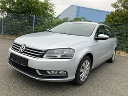 Silber Gebraucht 2012 VW Passat Trendline Kombi | 4.999 € (Guter Preis)