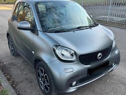 Grau Gebraucht 2019 Smart ForTwo Coupé Prime Coupé | 14.000 € (Fairer Preis)