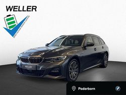 Mineralgrau (grau) Gebraucht 2020 BMW 330e M Sport Kombi | 30.950 € (Fairer Preis)
