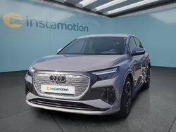 Grau Gebraucht 2022 Audi Q4 e-tron SUV | 24.699 € (Fairer Preis)