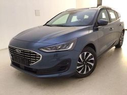 Blau Gebraucht 2024 Ford Focus Titanium Limousine | 22.450 € (Superpreis)
