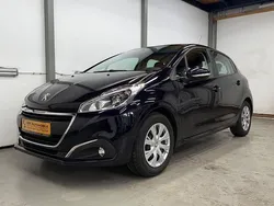 Blau Gebraucht 2016 Peugeot 208 Active Kleinwagen | 7.999 € (Fairer Preis)