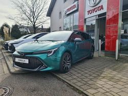 Grün Gebraucht 2024 Toyota Corolla Sport Kombi | 34.980 € (Teuer)