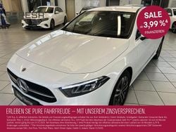 Weiß Gebraucht 2024 Mercedes A200 Progressive Limousine | 29.780 € (Fairer Preis)