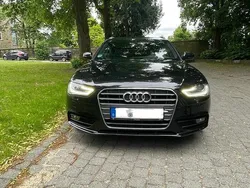 Schwarz Gebraucht 2012 Audi A4 S-Line Kombi | 9.500 € (Fairer Preis)