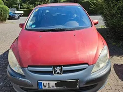 Rot Gebraucht 2001 Peugeot 307 Limousine | 1.000 € (Guter Preis)