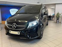 Schwarz Gebraucht 2021 Mercedes V300 AMG Van / Kleinbus | 55.900 € (Fairer Preis)