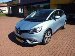 Blau celestial Gebraucht 2017 Renault Scénic IV Intens Van / Kleinbus | 12.980 € (Fairer Preis)