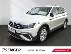 Pure white Gebraucht 2024 VW Tiguan Allspace Life SUV | 32.380 € (Guter Preis)