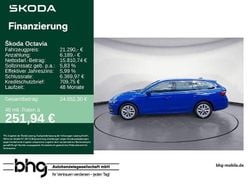 Blau Gebraucht 2022 Skoda Octavia | 21.290 € (Guter Preis)
