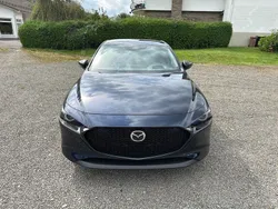 Deep crystal blue Neu 2024 Mazda 3 Exclusive-Line Limousine | 28.990 € (Etwas zu teuer)