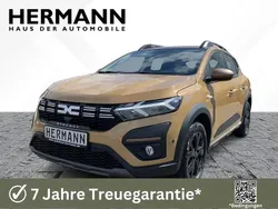 Safaribeige (beige) Gebraucht 2025 Dacia Sandero Extreme Kleinwagen | 21.177 € (Etwas zu teuer)