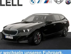 Schwarz Neu 2025 BMW 540 Comfort Edition Kombi | 84.975 €
