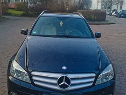 Schwarz Gebraucht 2011 Mercedes C250 Kombi | 3.499 € (Superpreis)