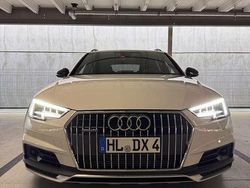 Weiß Gebraucht 2019 Audi A4 Allroad Ambiente Kombi | 38.900 €