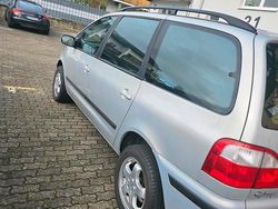 Grau Gebraucht 2025 Ford Galaxy Van / Kleinbus | 5.000 €