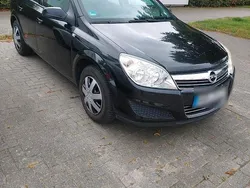 Gebraucht 2009 Opel Astra Limousine | 2.400 € (Fairer Preis)