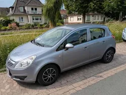 Silber Gebraucht 2009 Opel Corsa Edition Kleinwagen | 2.000 € (Guter Preis)