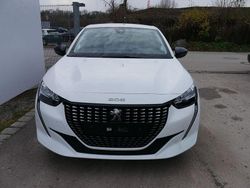 Weiß Gebraucht 2022 Peugeot 208 Active Kleinwagen | 12.990 € (Guter Preis)