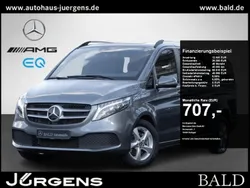 Selenitgrau metallic Gebraucht 2023 Mercedes V300 Avantgarde Van / Kleinbus | 62.499 € (Superpreis)