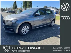 Grau Gebraucht 2025 Skoda Fabia Selection Limousine | 21.789 € (Guter Preis)