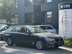 Grau Gebraucht 2023 BMW 520 Sport Line Kombi | 32.500 € (Superpreis)