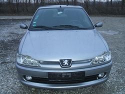 Grau metallic Gebraucht 2001 Peugeot 306 Kleinwagen | 1.590 €