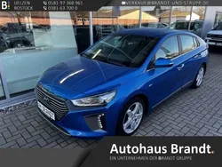 Blau Gebraucht 2018 Hyundai Ioniq Premium Limousine | 12.990 € (Fairer Preis)