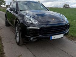 Schwarz Gebraucht 2016 Porsche Cayenne Platinum Edition SUV | 25.900 € (Fairer Preis)