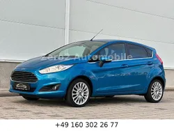 Blau Gebraucht 2013 Ford Fiesta Titanium Kleinwagen | 4.890 € (Fairer Preis)