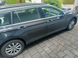 Grau Gebraucht 2019 VW Passat Comfortline Kombi | 16.800 € (Guter Preis)