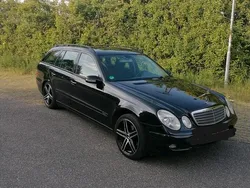 Schwarz Gebraucht 2005 Mercedes E200 Kombi | 3.300 € (Fairer Preis)