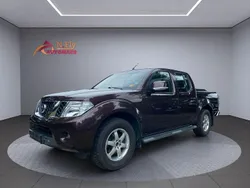 Braun Gebraucht 2012 Nissan Navara SE Abholung | 16.980 € (Etwas zu teuer)