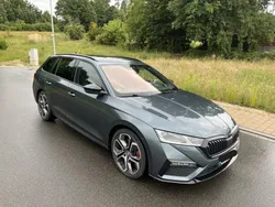 Grau Gebraucht 2020 Skoda Octavia RS Kombi | 31.500 € (Fairer Preis)