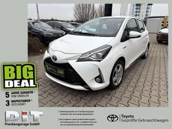 Schneeweiss Gebraucht 2017 Toyota Yaris Hybrid Comfort Kleinwagen | 12.990 € (Fairer Preis)