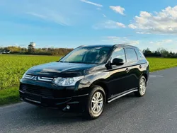Schwarz Gebraucht 2014 Mitsubishi Outlander SUV | 10.950 € (Fairer Preis)