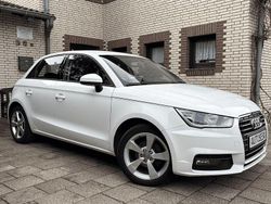 Weiß Gebraucht 2016 Audi A1 Sportback Comfort Kleinwagen | 10.990 € (Fairer Preis)
