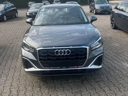 Grau Gebraucht 2021 Audi Q2 S-Line SUV | 21.980 € (Guter Preis)