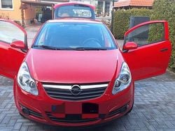 Rot Gebraucht 2009 Opel Corsa Selection Limousine | 2.500 € (Guter Preis)