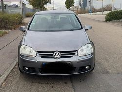 Grau Gebraucht 2007 VW Golf V Limousine | 6.499 € (Teuer)