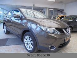 Braun Gebraucht 2014 Nissan Qashqai Acenta SUV | 8.990 € (Etwas zu teuer)