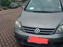 Grau Gebraucht 2008 VW Golf Plus Cross Van / Kleinbus | 4.990 € (Teuer)
