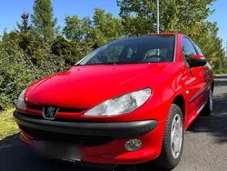 Rot Gebraucht 2003 Peugeot 206 Filou Kleinwagen | 1.290 € (Fairer Preis)