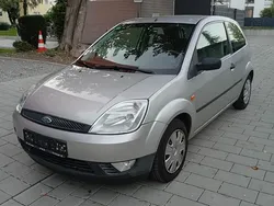 Silber Gebraucht 2004 Ford Fiesta Kleinwagen | 1.299 €