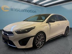Weiß Neu 2025 Kia ProCeed GT-Line Kleinwagen | 32.699 € (Etwas zu teuer)