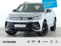 Oyster silver metallic Gebraucht 2025 VW Tiguan R-line SUV | 52.910 € (Superpreis)