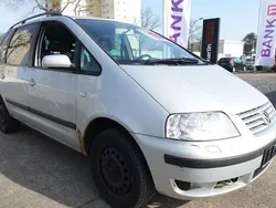 VW Sharan