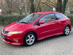 Rot Gebraucht 2009 Honda Civic Sport Limousine | 3.999 € (Guter Preis)